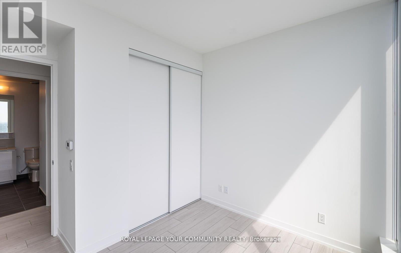 6103 - 5 Buttermill Avenue, Vaughan, ON - Indoor Photo Showing Other Room