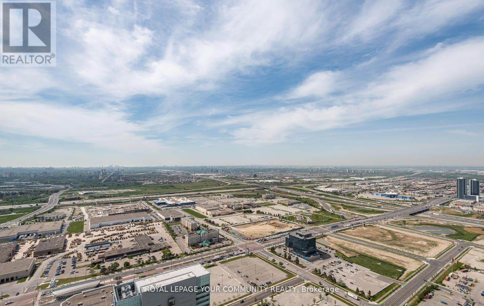 6103 - 5 Buttermill Avenue, Vaughan, ON - Outdoor With View