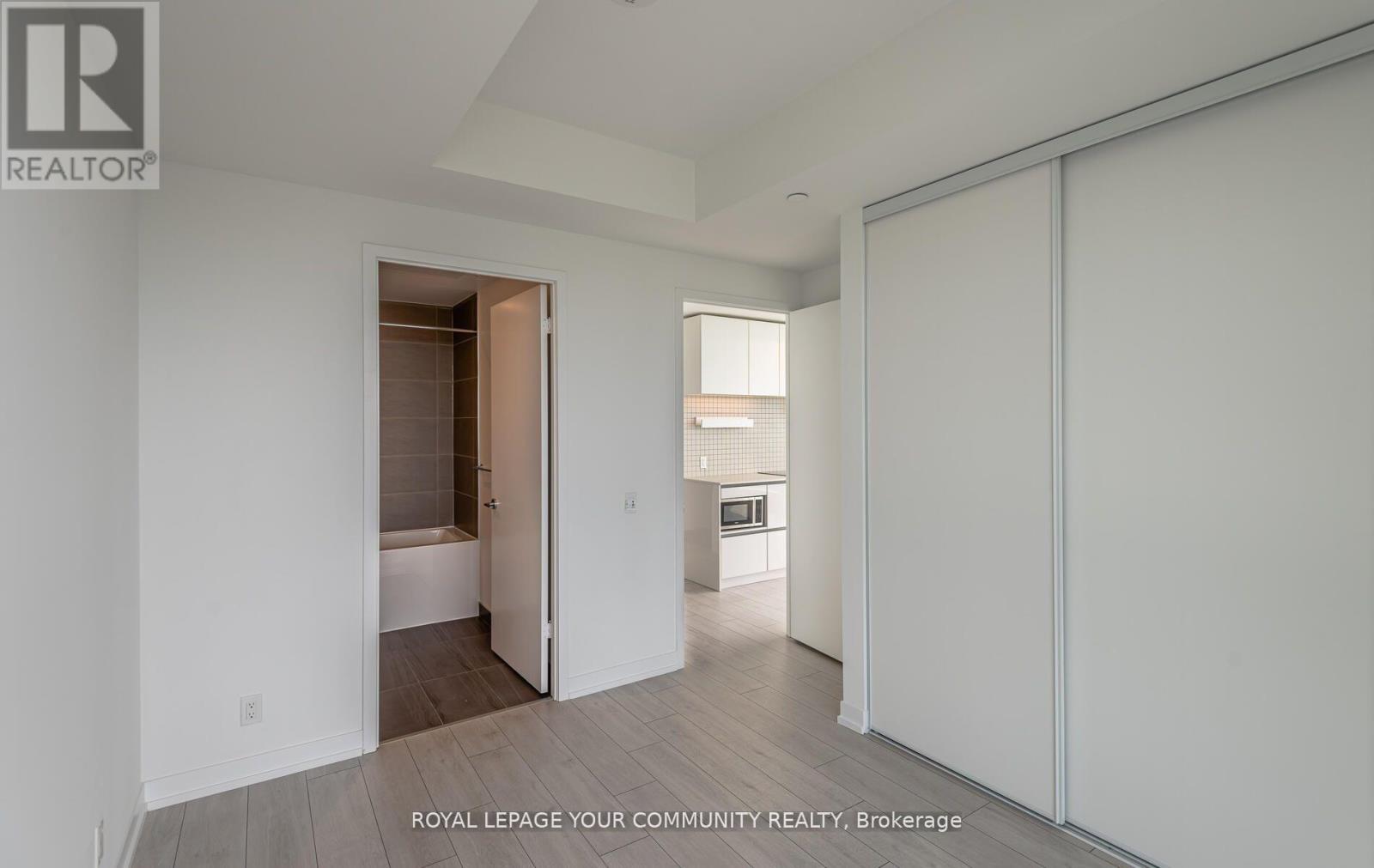 6103 - 5 Buttermill Avenue, Vaughan, ON - Indoor Photo Showing Other Room