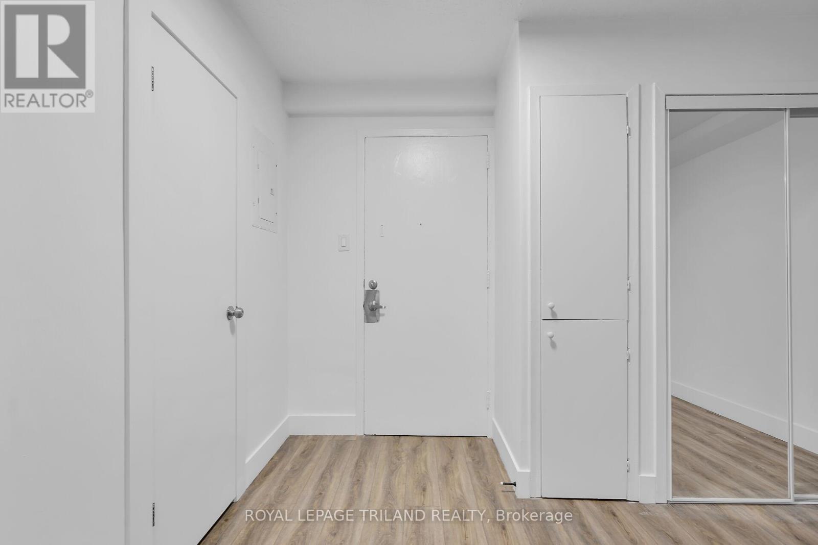 C - 20 Craig Street, London South (South F), ON - Indoor Photo Showing Other Room