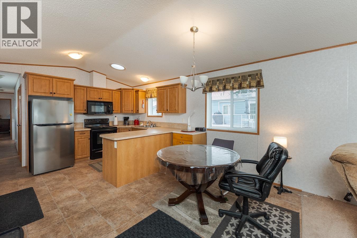 32 7817 S 97 Highway, Prince George, BC - Indoor