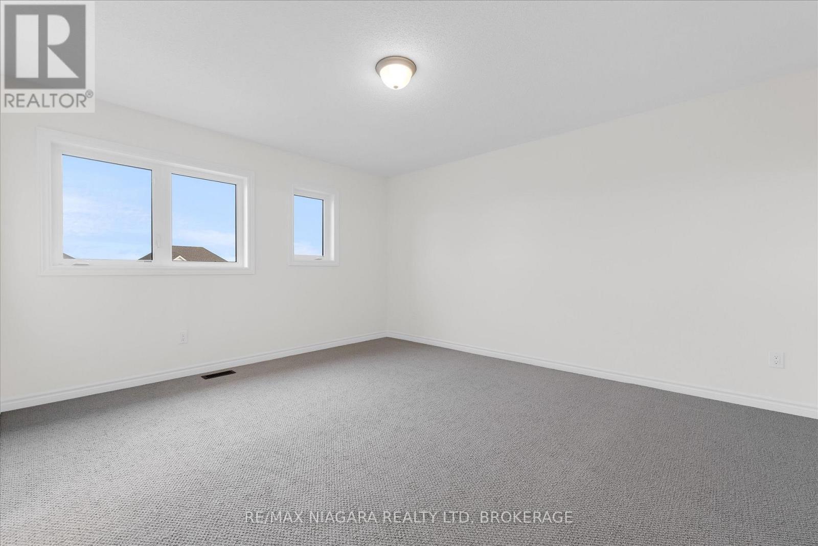 Bedroom - 25 Oriole Crescent, Port Colborne (Main Street), ON - Indoor Photo Showing Other Room