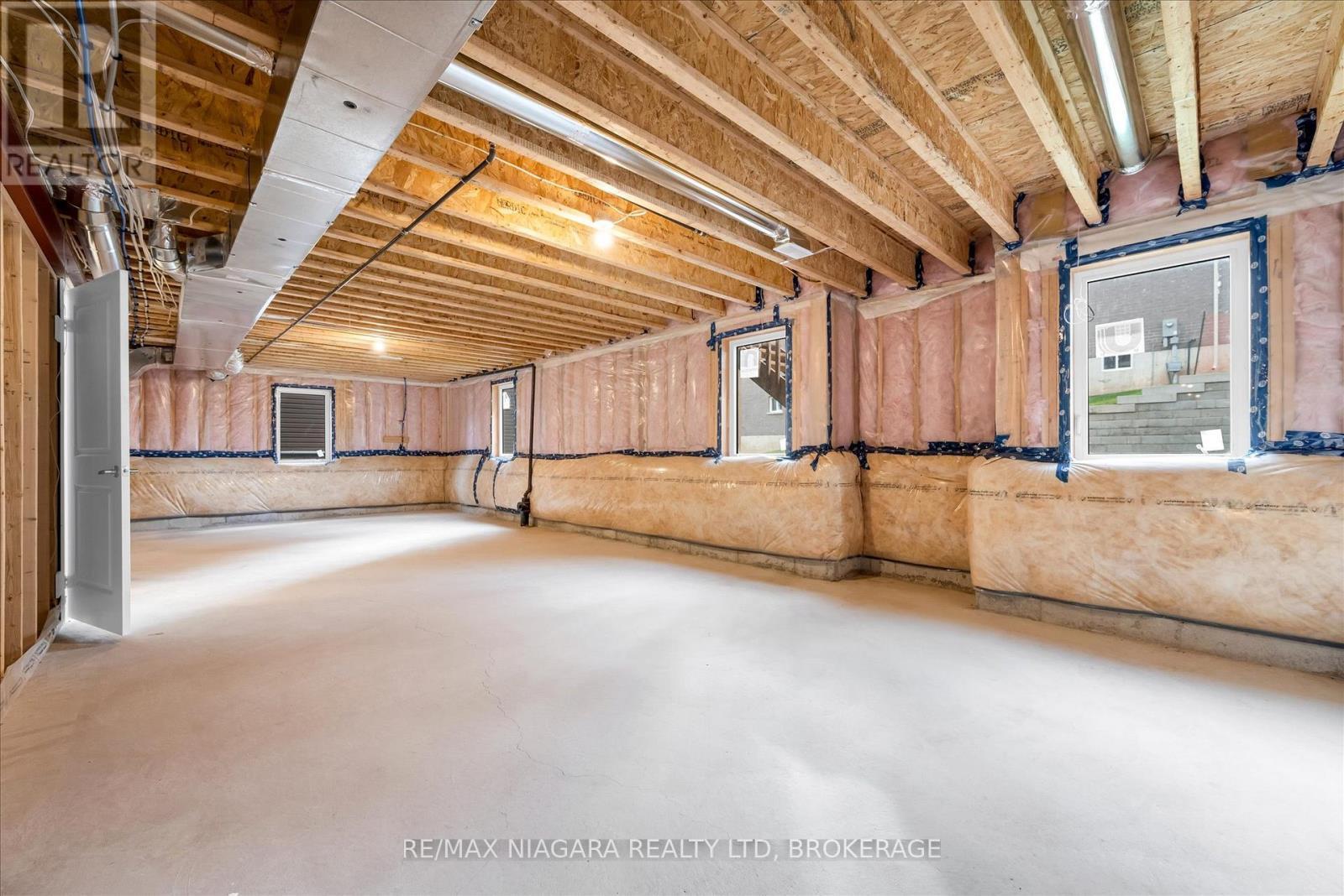 Basement - 25 Oriole Crescent, Port Colborne (Main Street), ON - Indoor Photo Showing Basement