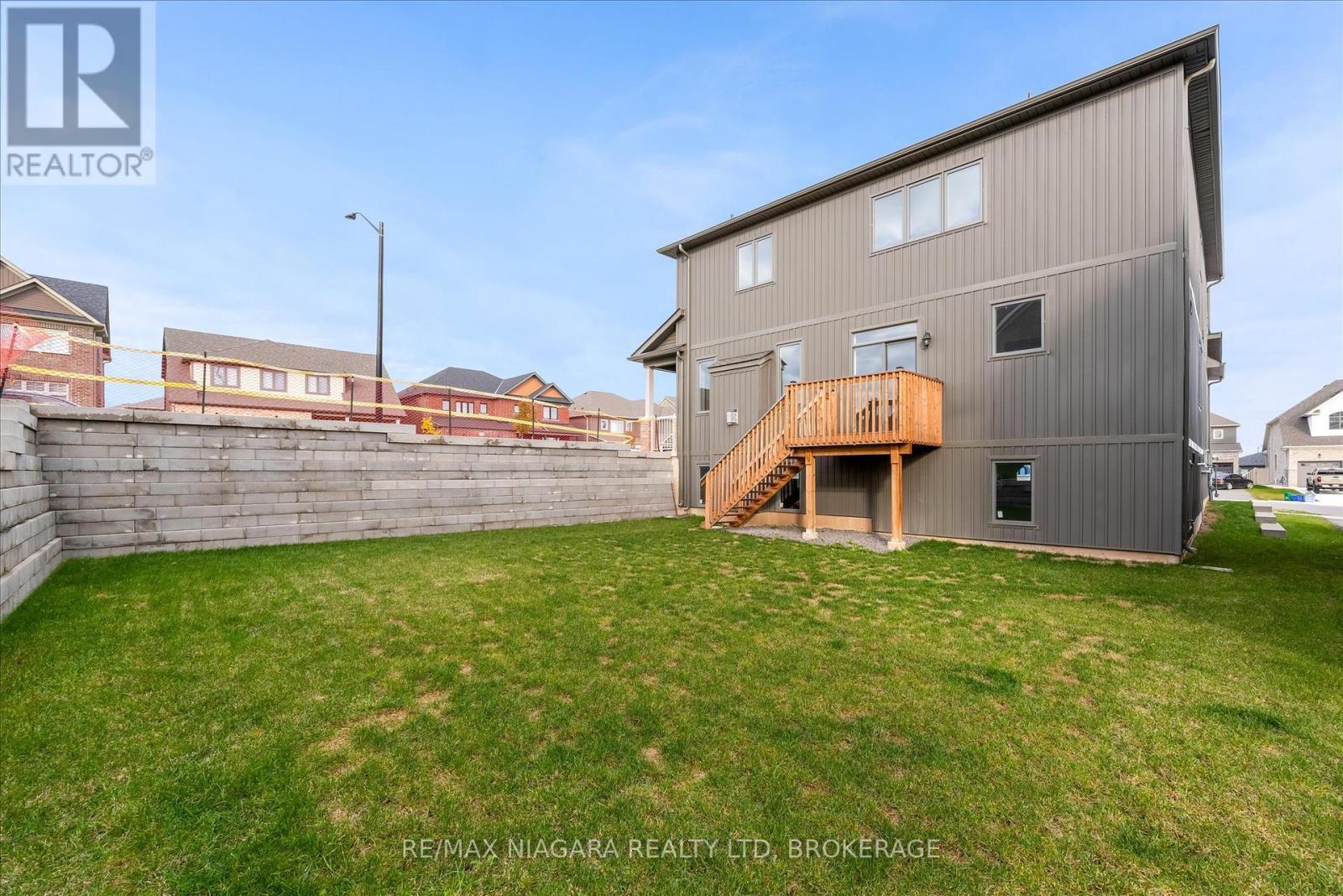 Exterior Backyard - 25 Oriole Crescent, Port Colborne (Main Street), ON - Outdoor