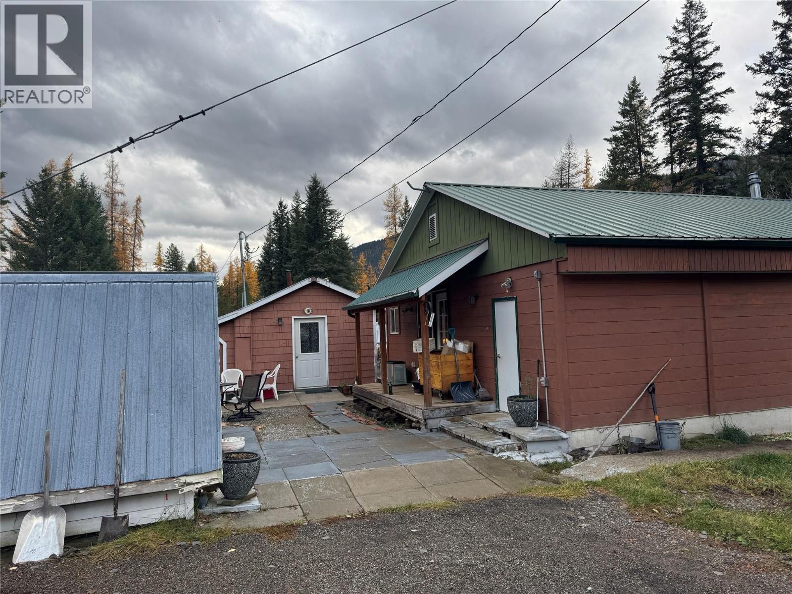 1368 Wenger Road, Arrow Creek, BC - Outdoor