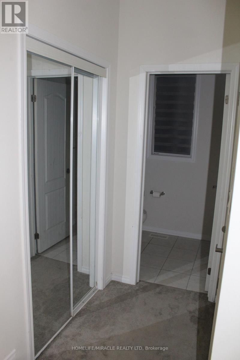 7 Esther Crescent, Thorold, ON - Indoor Photo Showing Other Room