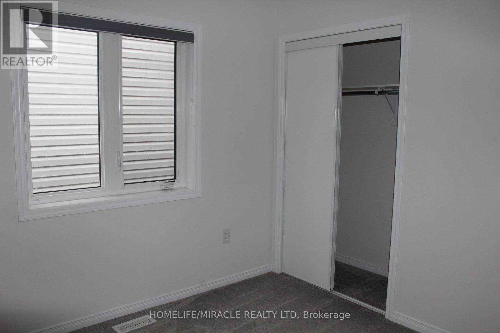 7 Esther Crescent, Thorold, ON - Indoor Photo Showing Other Room