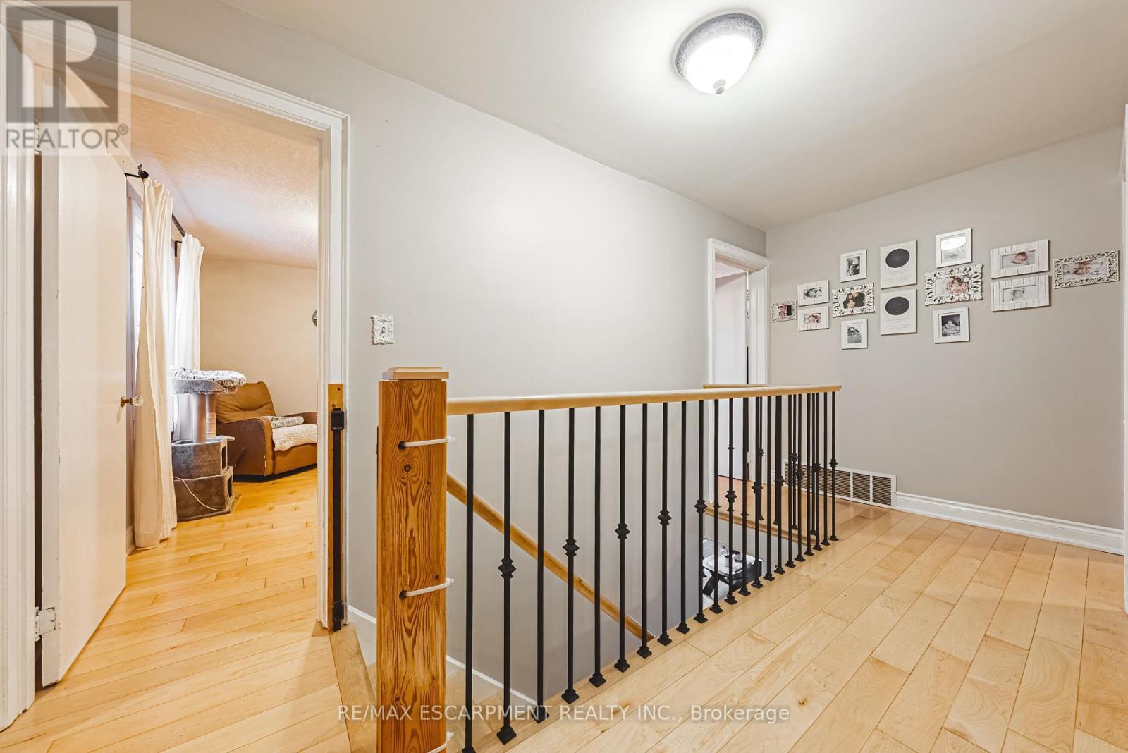 70 Webster Road, Hamilton, ON