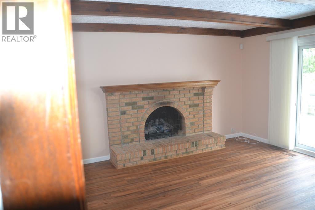 1927 Winslow Crescent, Sarnia, ON