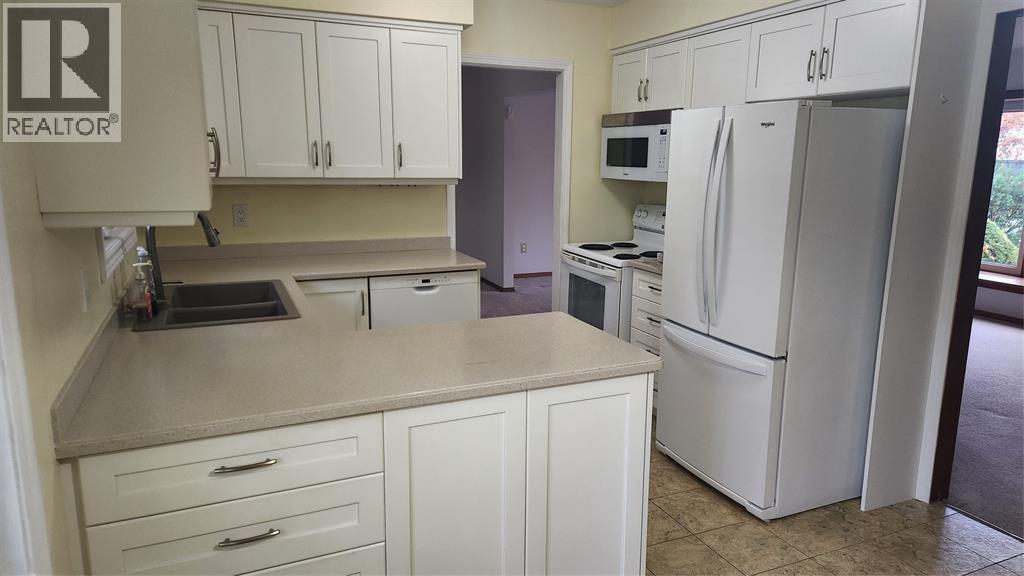 1927 Winslow Crescent, Sarnia, ON