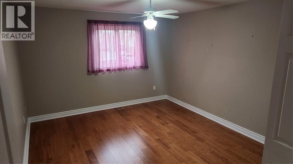 1927 Winslow Crescent, Sarnia, ON