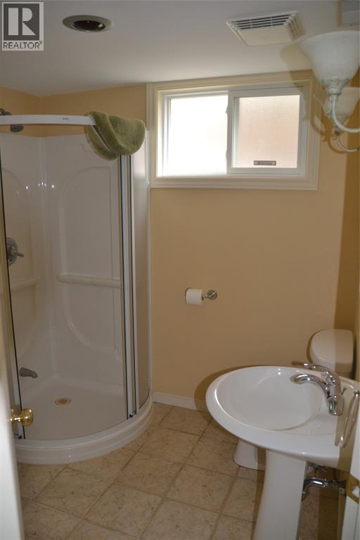 1927 Winslow Crescent, Sarnia, ON