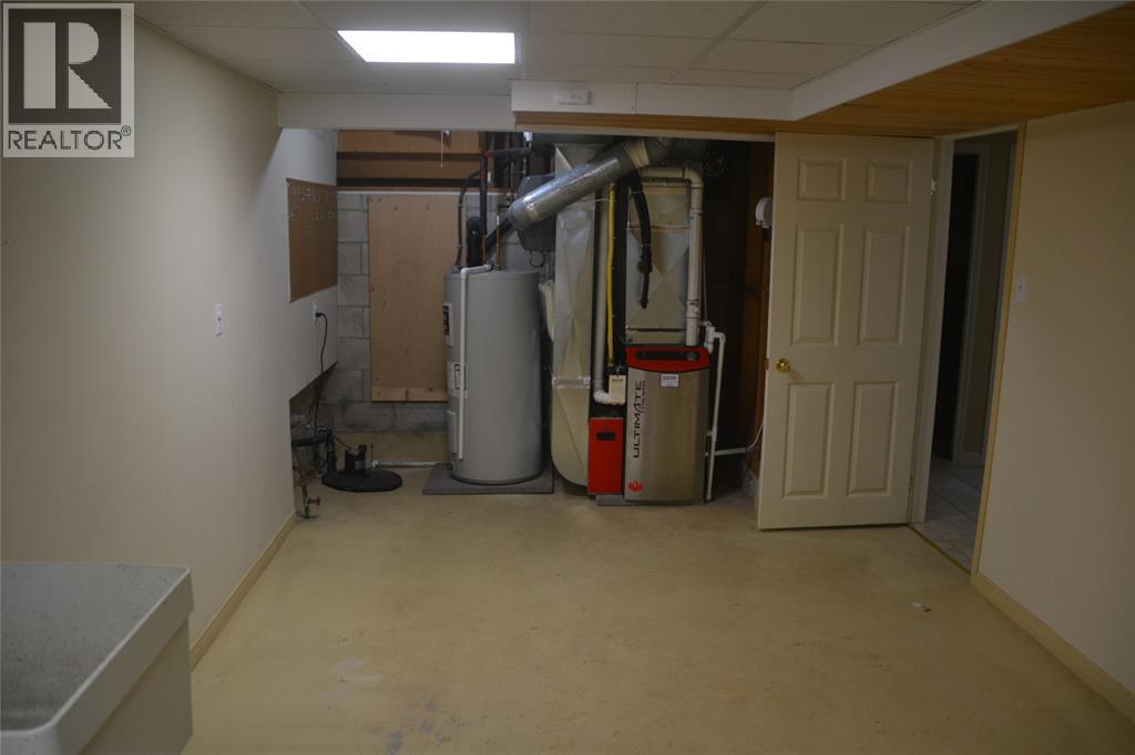 1927 Winslow Crescent, Sarnia, ON