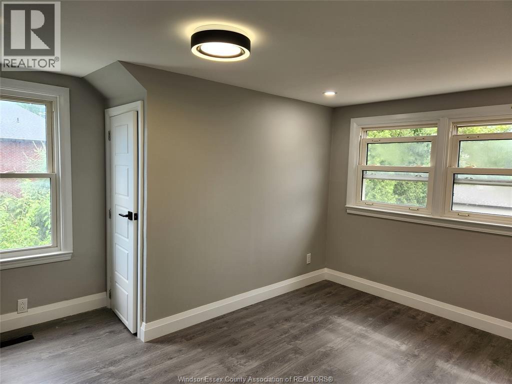 4221 Kennedy Drive East, Windsor, ON - Indoor Photo Showing Other Room