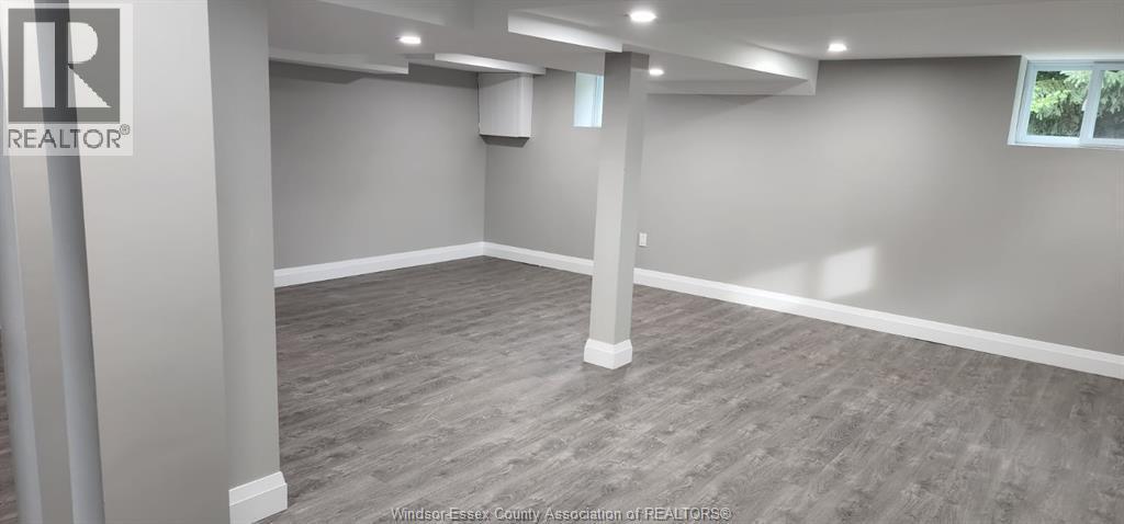 4221 Kennedy Drive East, Windsor, ON - Indoor