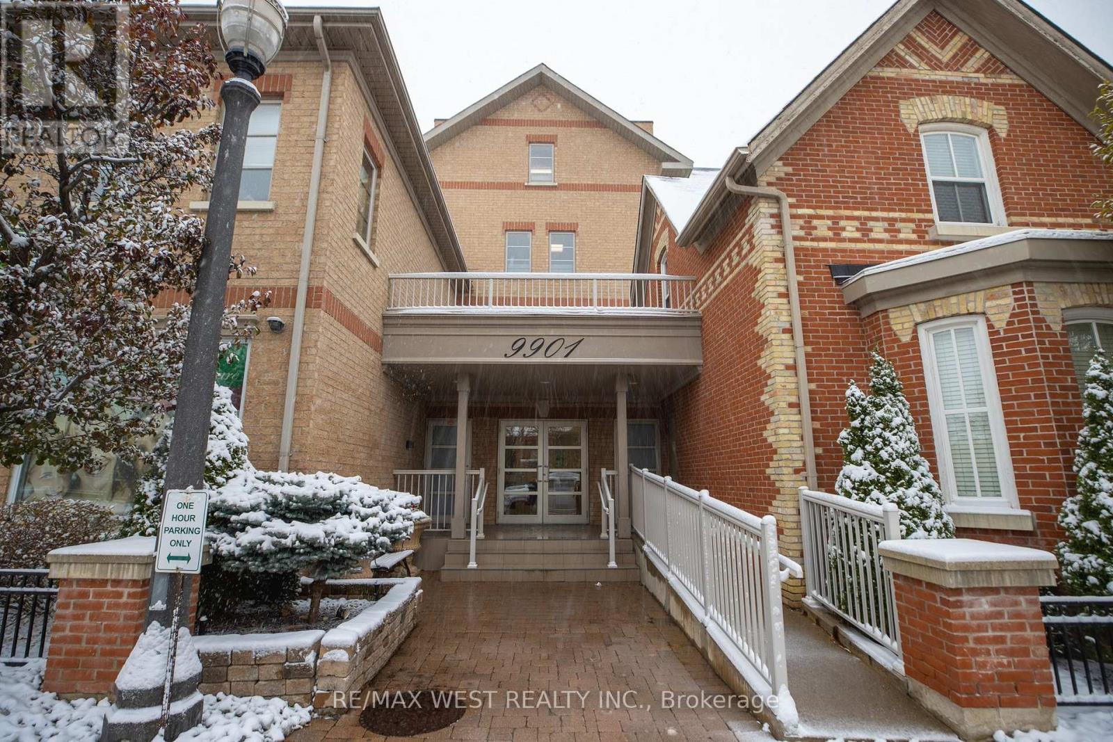 208 - 9901 Keele Street, Vaughan, ON - Outdoor With Balcony