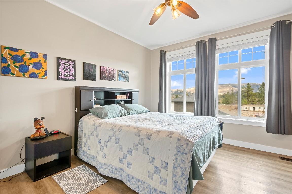 109 Copperhead Road, Princeton, BC - Indoor Photo Showing Bedroom
