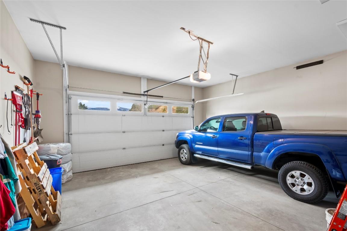 109 Copperhead Road, Princeton, BC - Indoor Photo Showing Garage