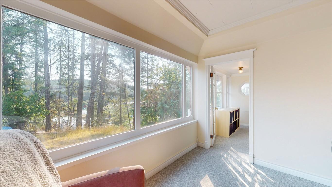 250 Otis Street, Kimberley, BC - Indoor Photo Showing Other Room