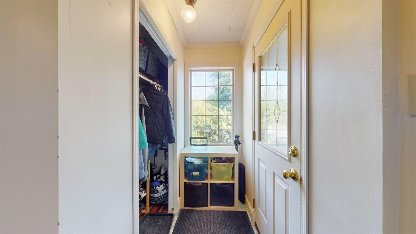 250 Otis Street, Kimberley, BC - Indoor Photo Showing Other Room