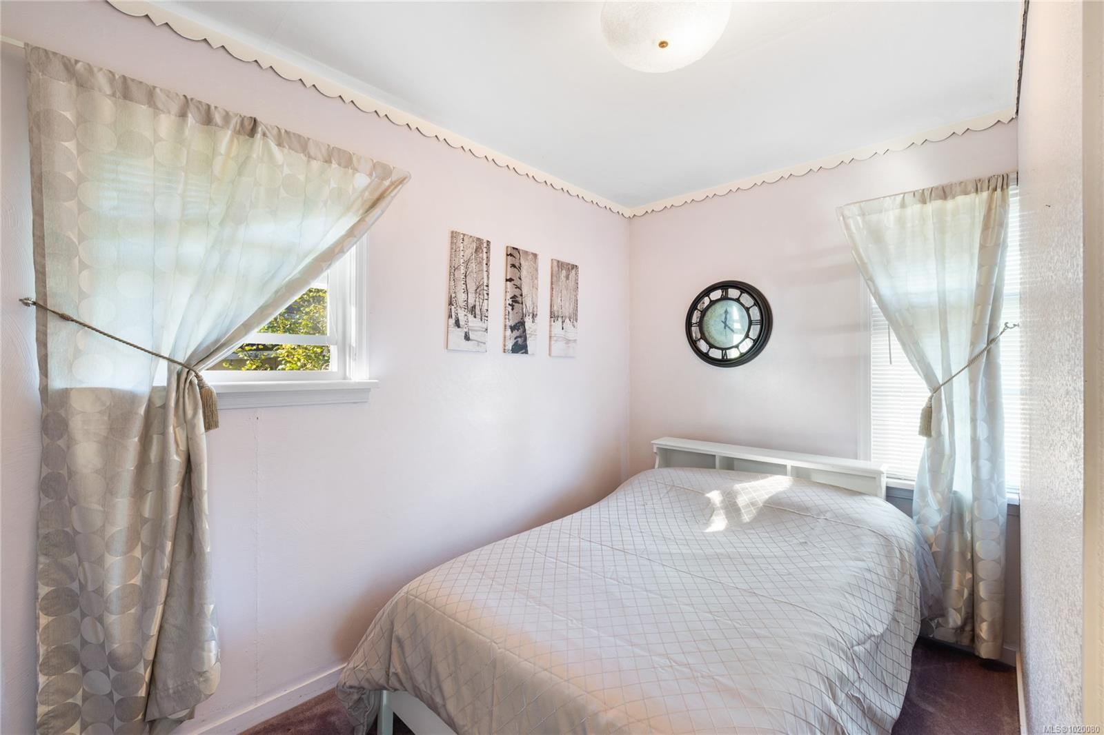 561 Fourth St, Nanaimo, BC