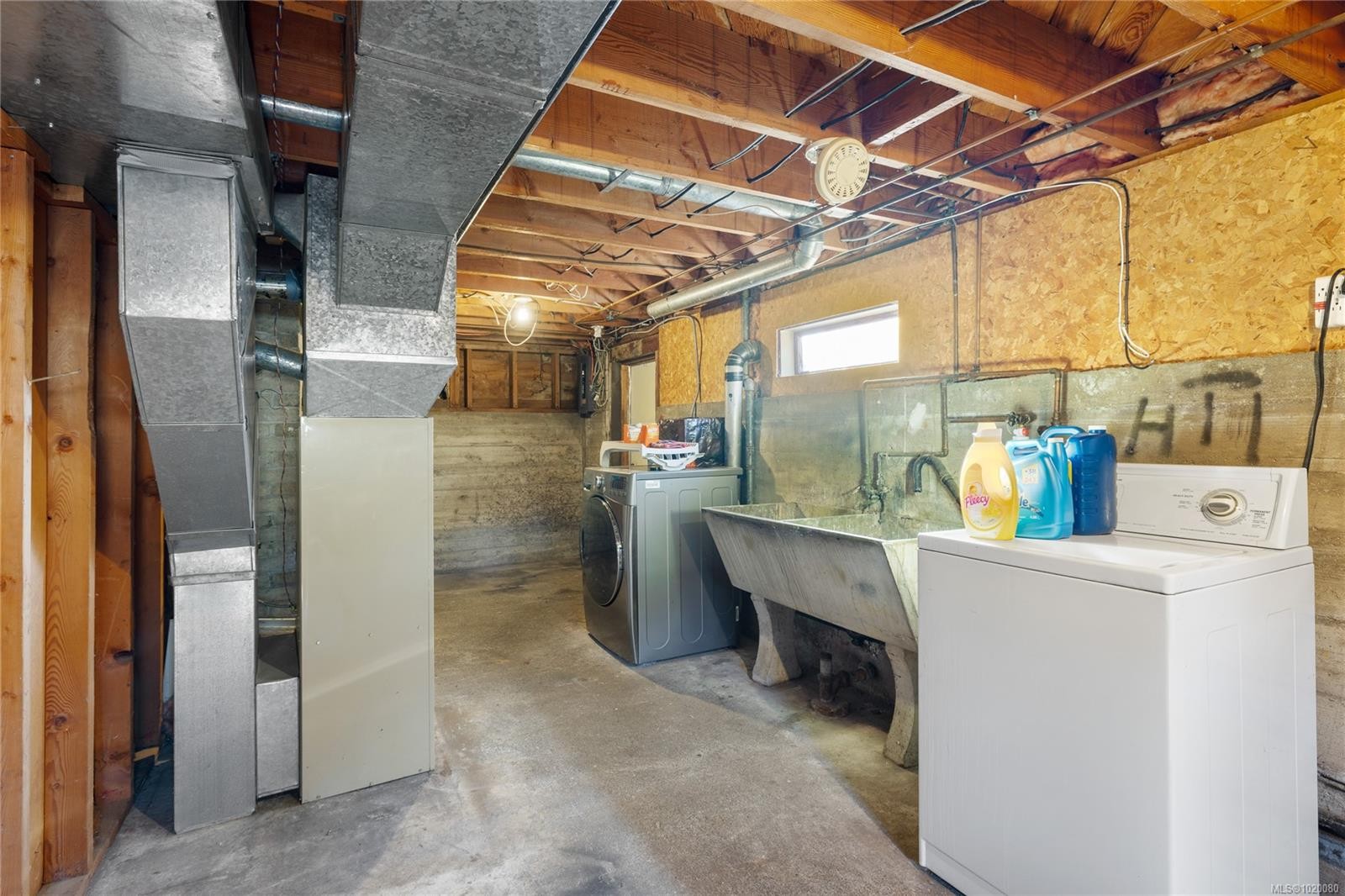 561 Fourth St, Nanaimo, BC