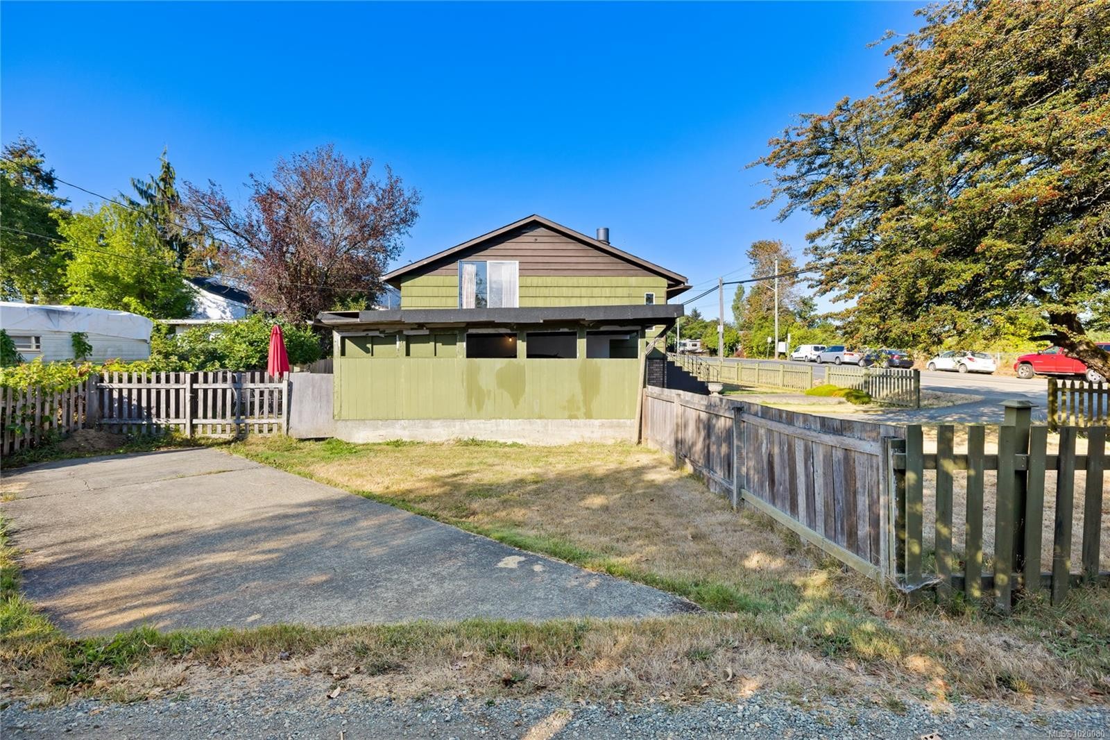 561 Fourth St, Nanaimo, BC