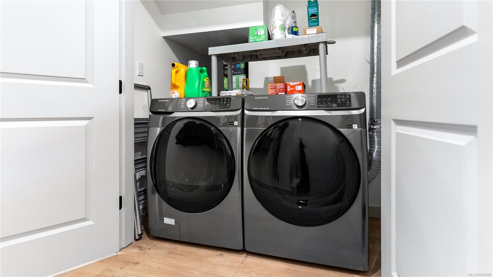 7925 East Saanich Rd, Central Saanich, BC