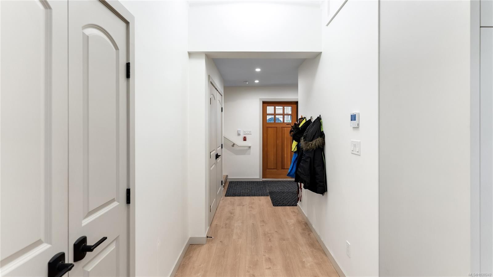 7925 East Saanich Rd, Central Saanich, BC