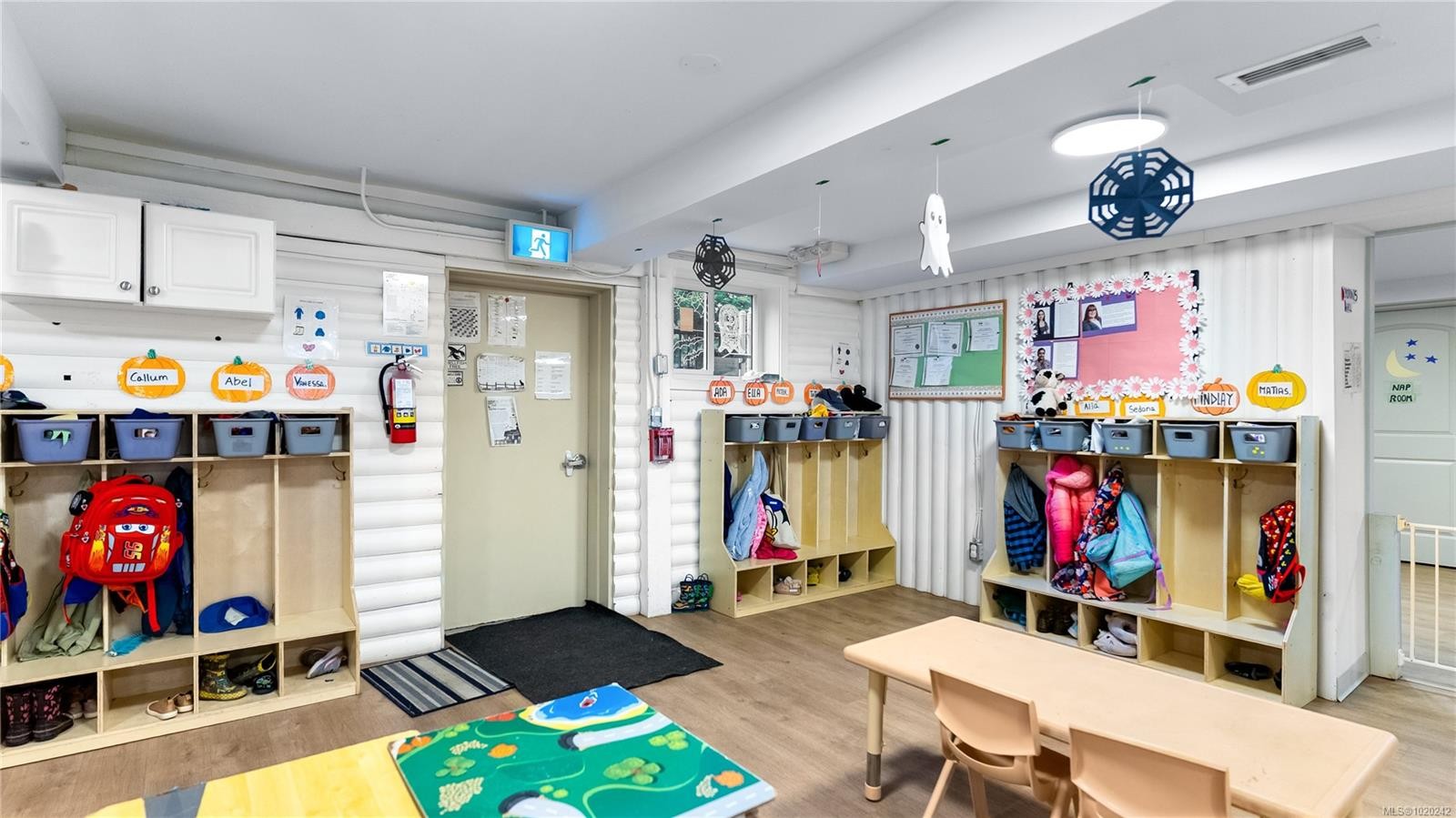 7925 East Saanich Rd, Central Saanich, BC