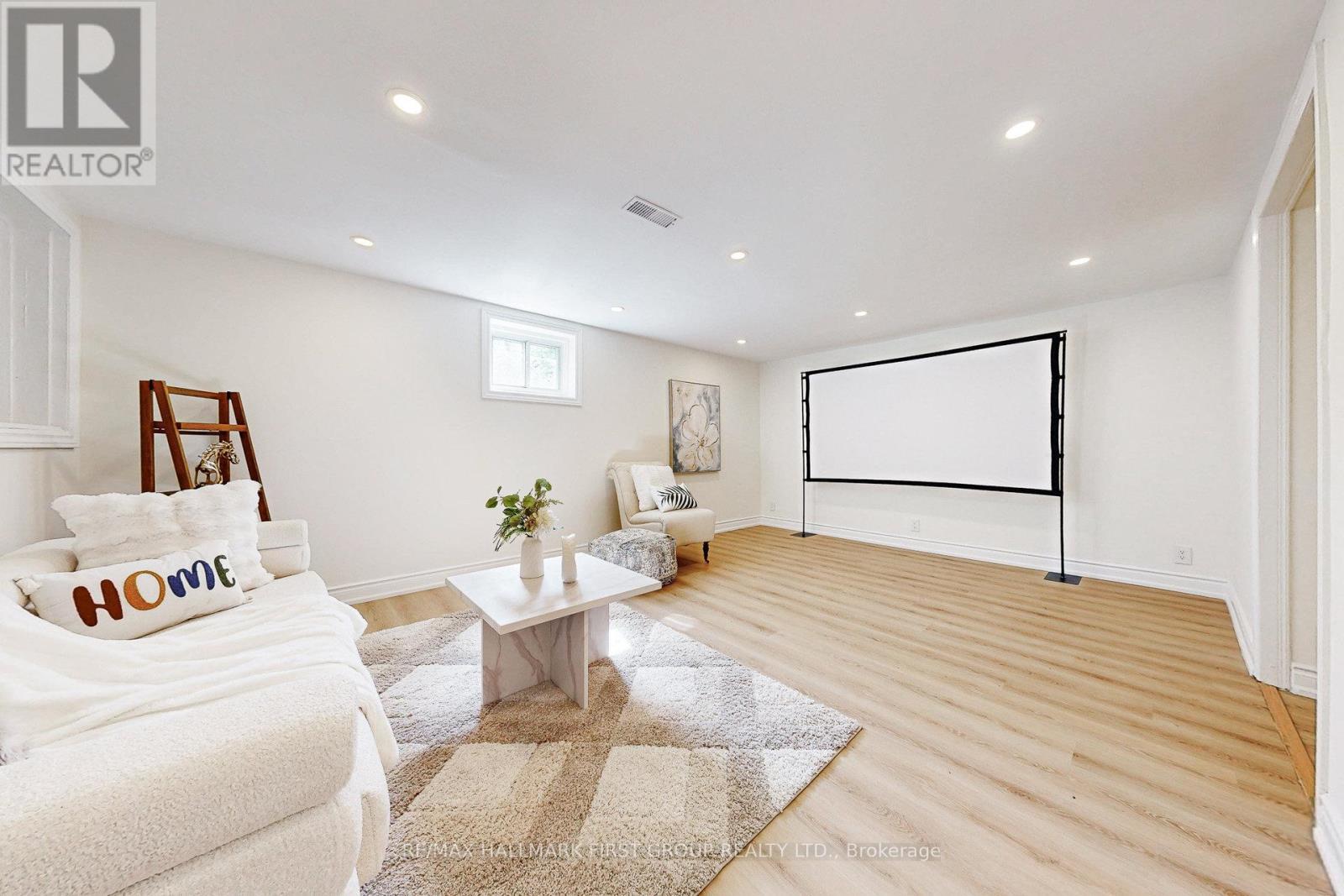 589 Marksbury Road, Pickering, ON - Indoor Photo Showing Other Room