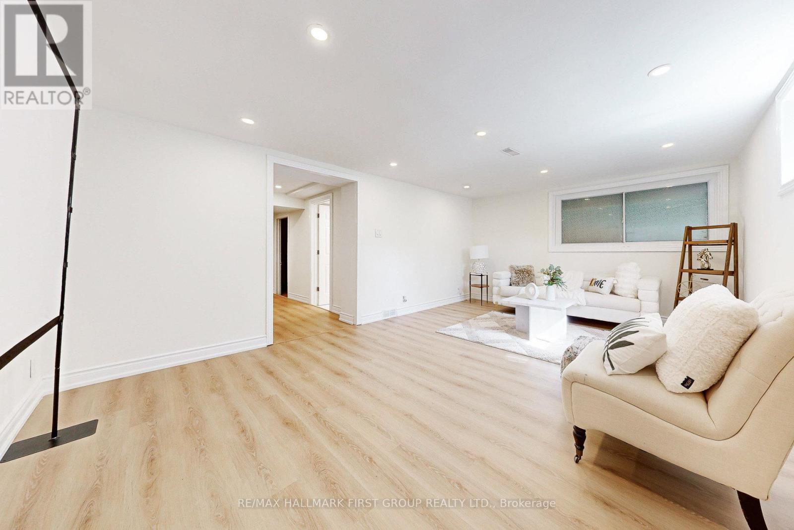 589 Marksbury Road, Pickering, ON - Indoor