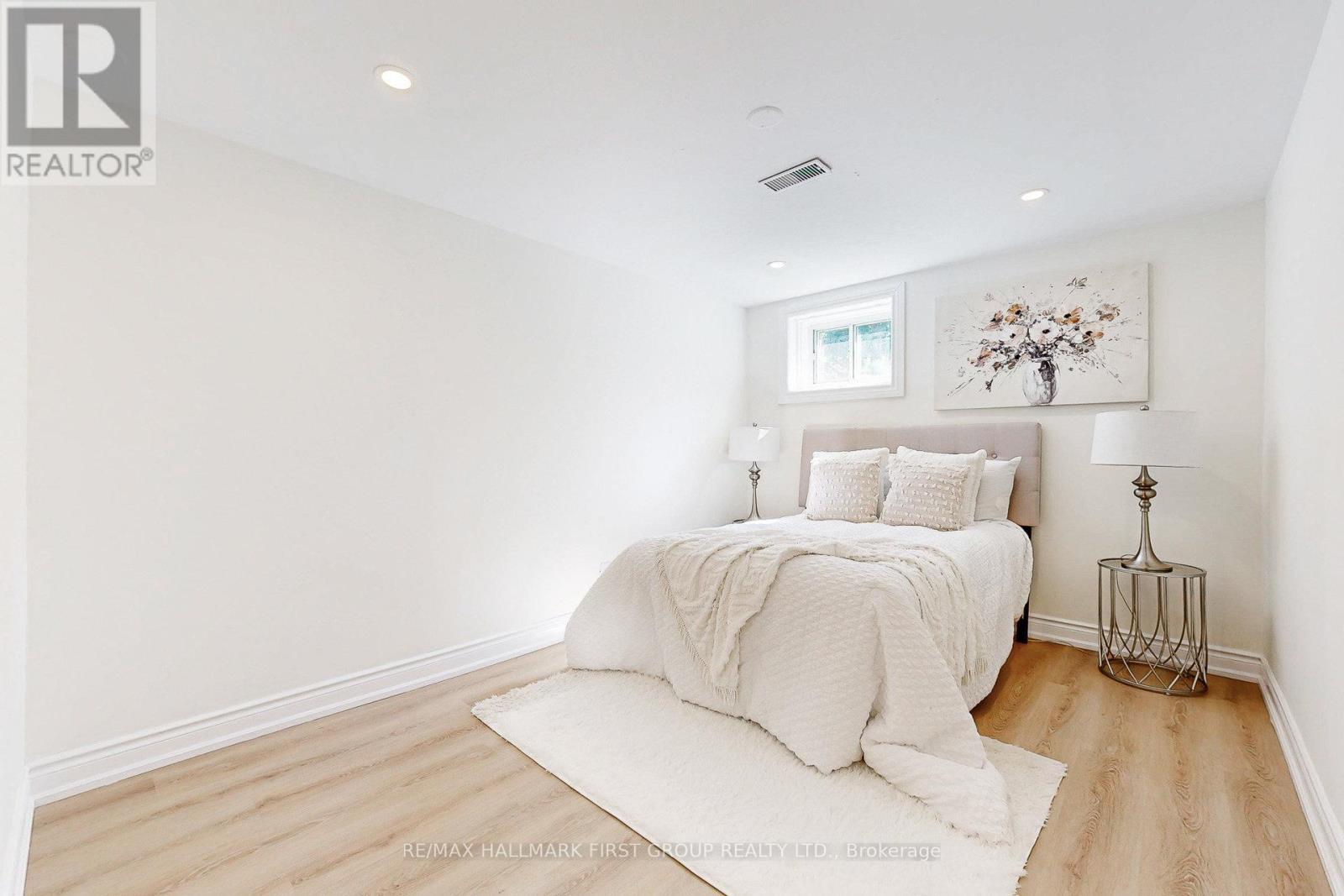 589 Marksbury Road, Pickering, ON - Indoor Photo Showing Bedroom