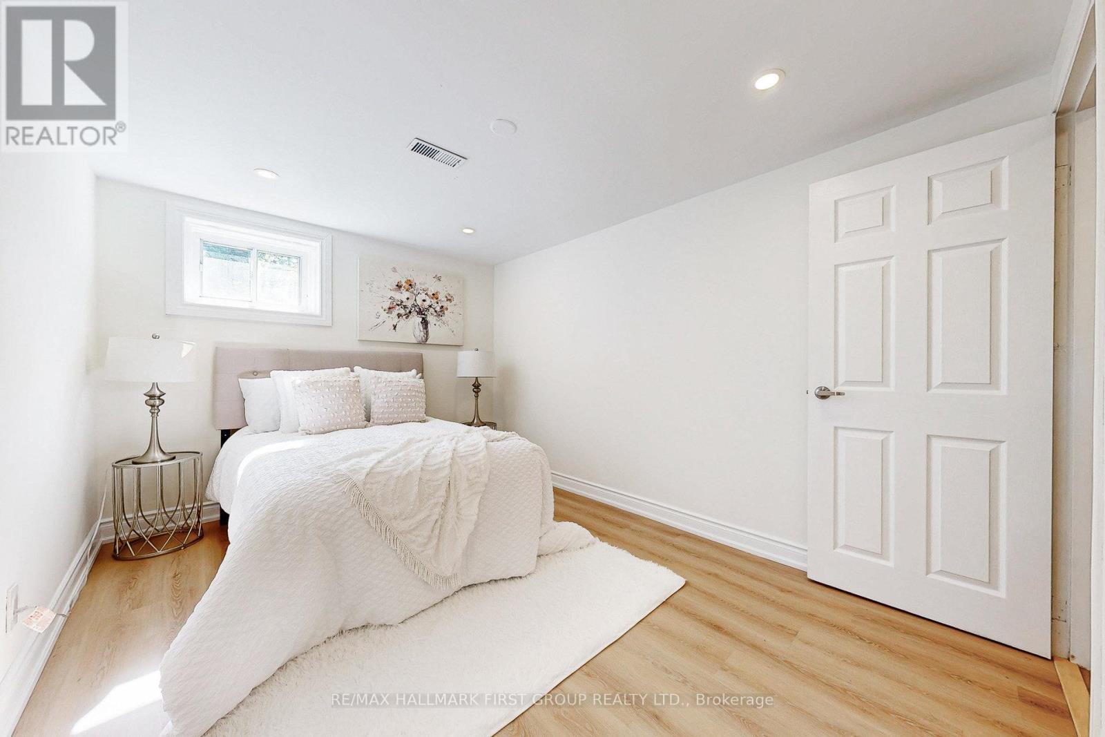 589 Marksbury Road, Pickering, ON - Indoor Photo Showing Bedroom