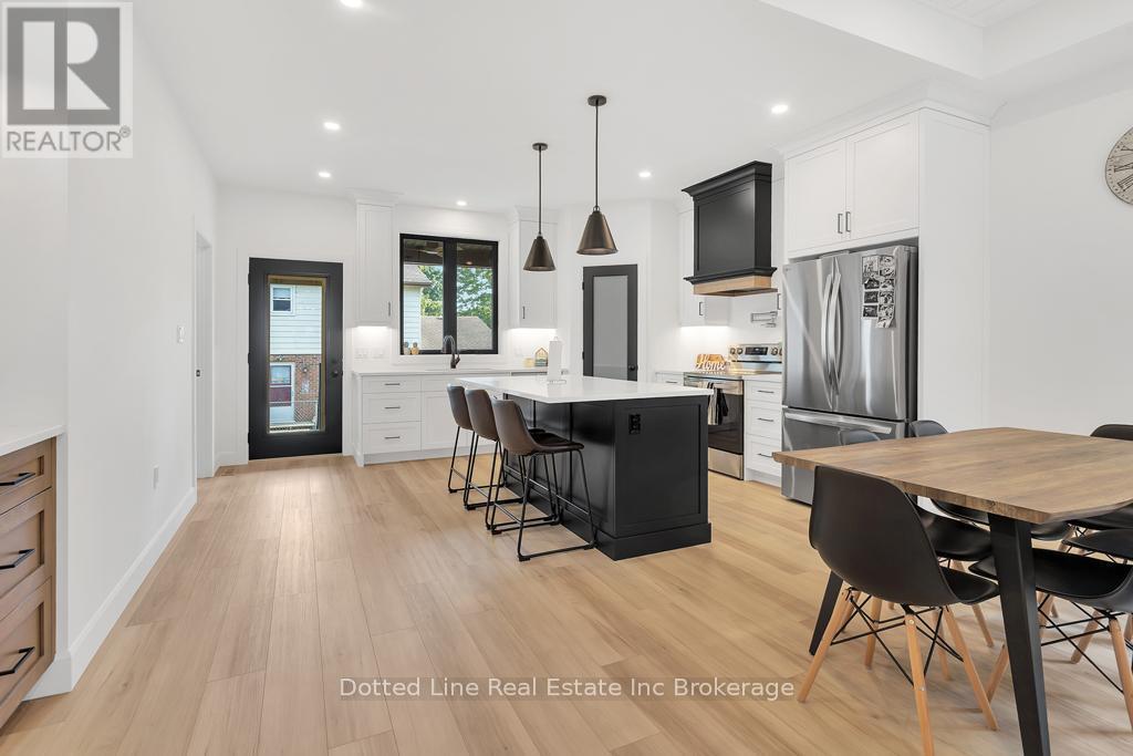 4 Charles Court, Bayham (Port Burwell), ON - Indoor