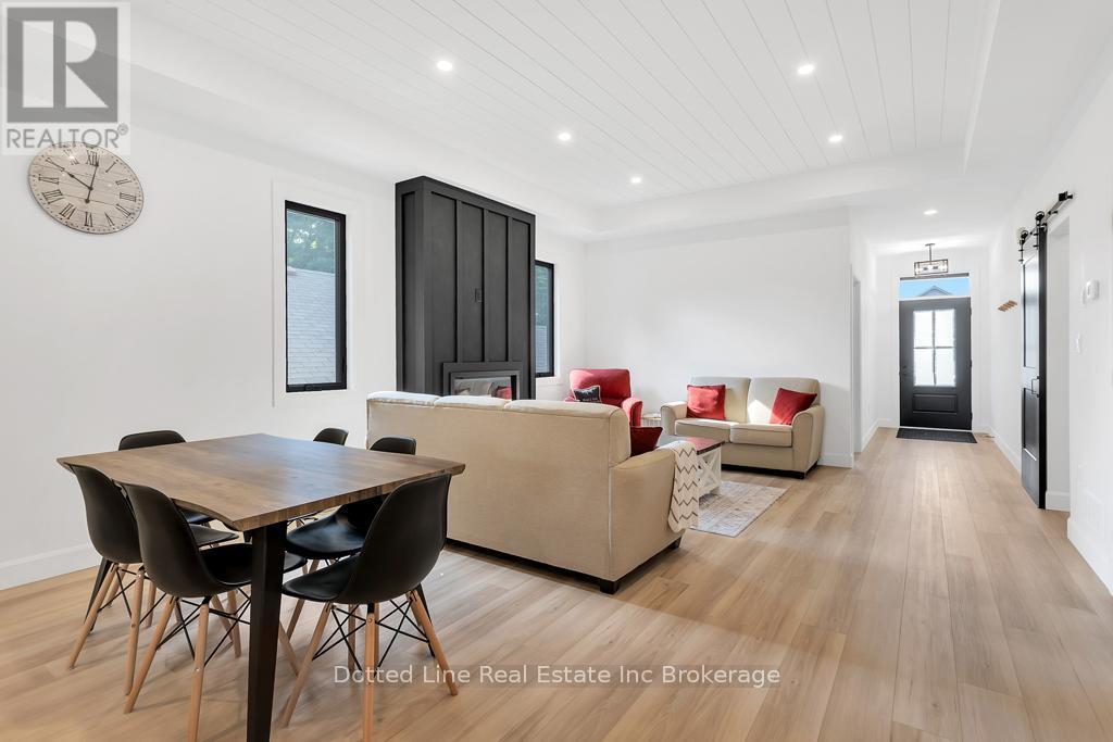 4 Charles Court, Bayham (Port Burwell), ON - Indoor