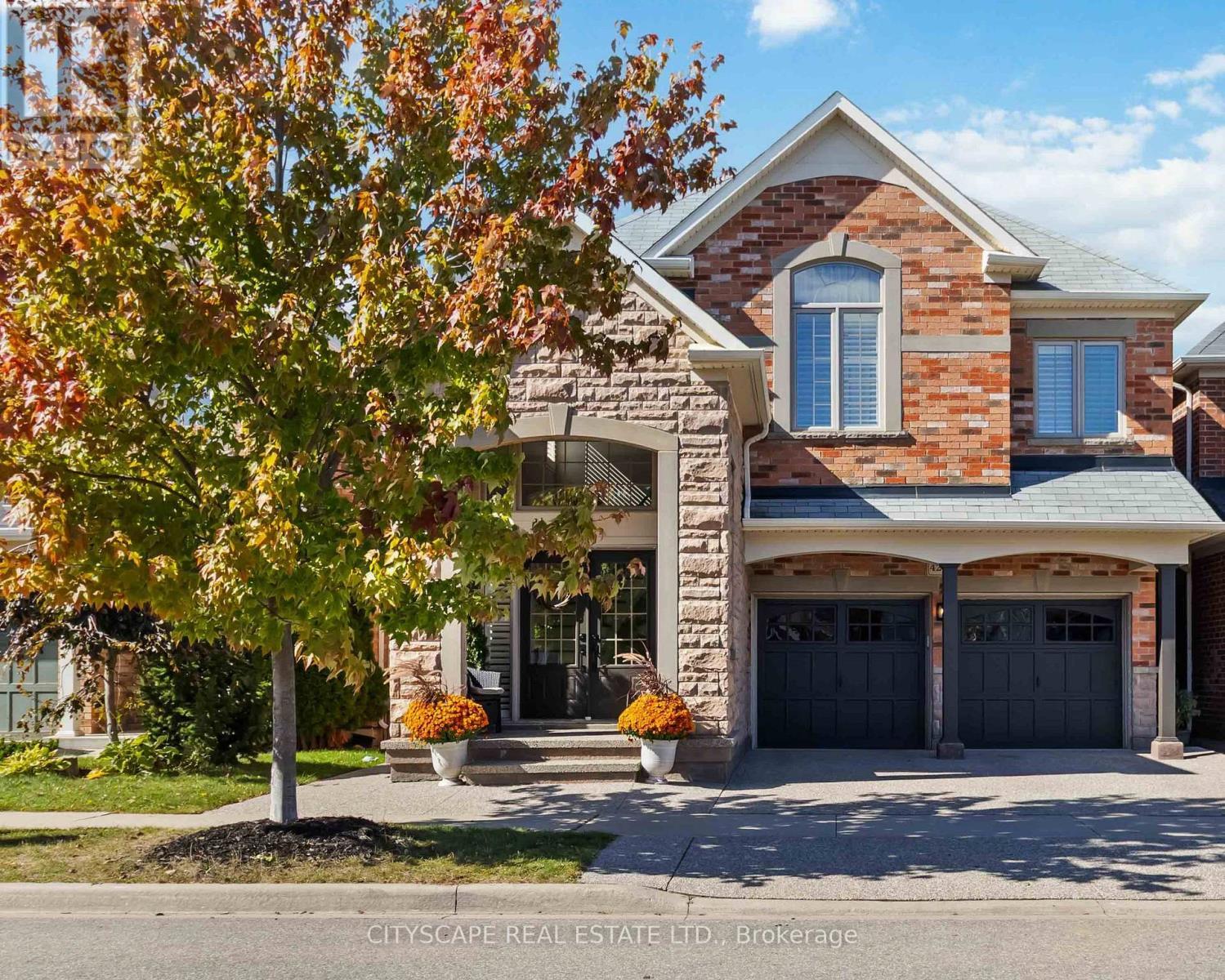 4269 Vivaldi Road, Burlington, ON - Outdoor