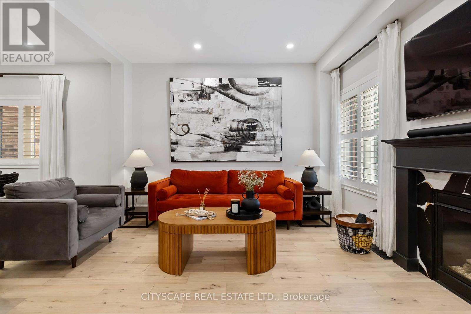 4269 Vivaldi Road, Burlington, ON - Indoor With Fireplace