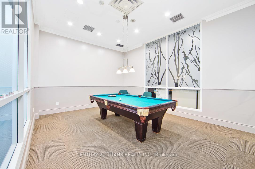 Lph 08 - 7 Lorraine Drive, Toronto, ON - Indoor Photo Showing Other Room