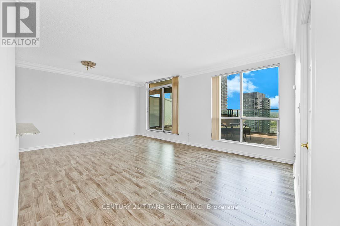 Lph 08 - 7 Lorraine Drive, Toronto, ON - Indoor Photo Showing Other Room