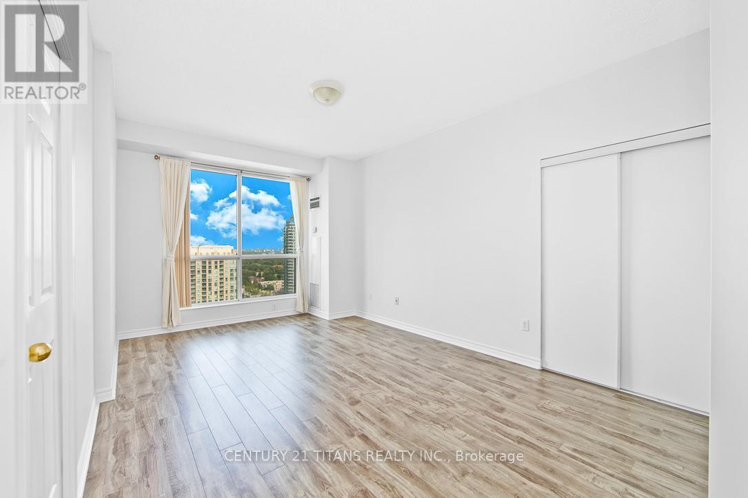 Lph 08 - 7 Lorraine Drive, Toronto, ON - Indoor Photo Showing Other Room