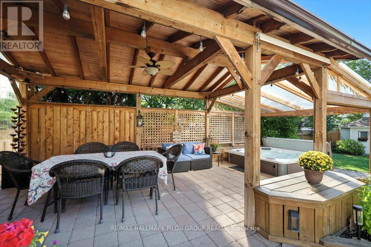 6464 Beausejour Drive, Ottawa, ON - Outdoor With Deck Patio Veranda