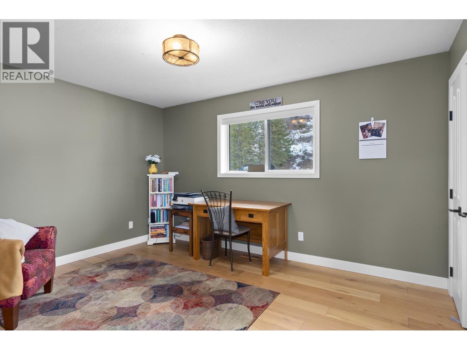 119 St Andrews Drive, Kaleden, BC - Indoor Photo Showing Office