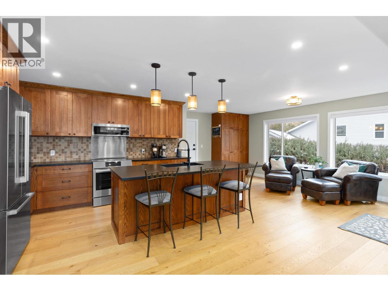 119 St Andrews Drive, Kaleden, BC - Indoor Photo Showing Kitchen With Stainless Steel Kitchen
