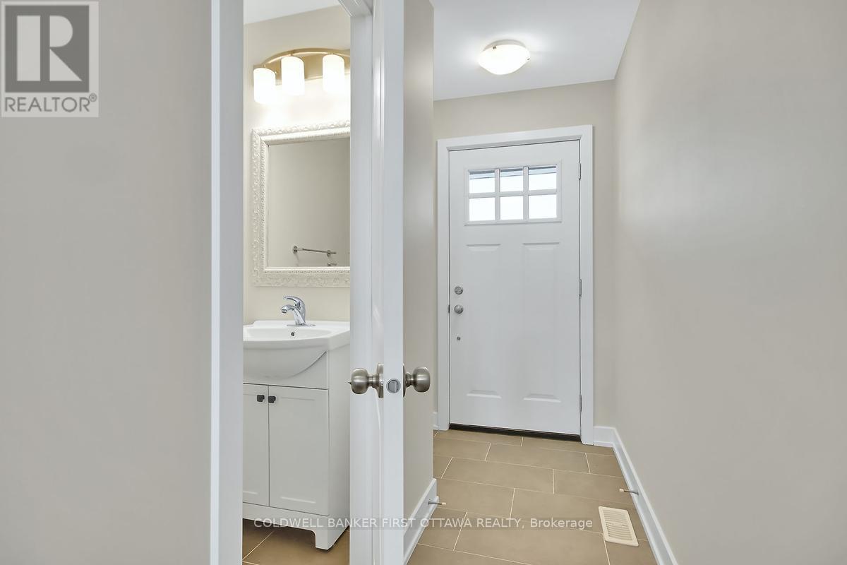 81 Whitcomb Crescent, Smiths Falls, ON - Indoor