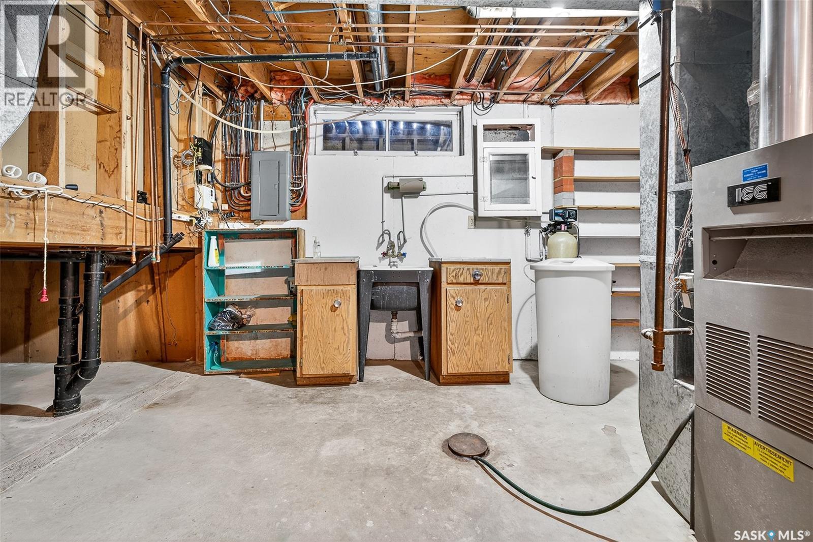 79 Bluebell Crescent, Moose Jaw, SK - Indoor Photo Showing Basement