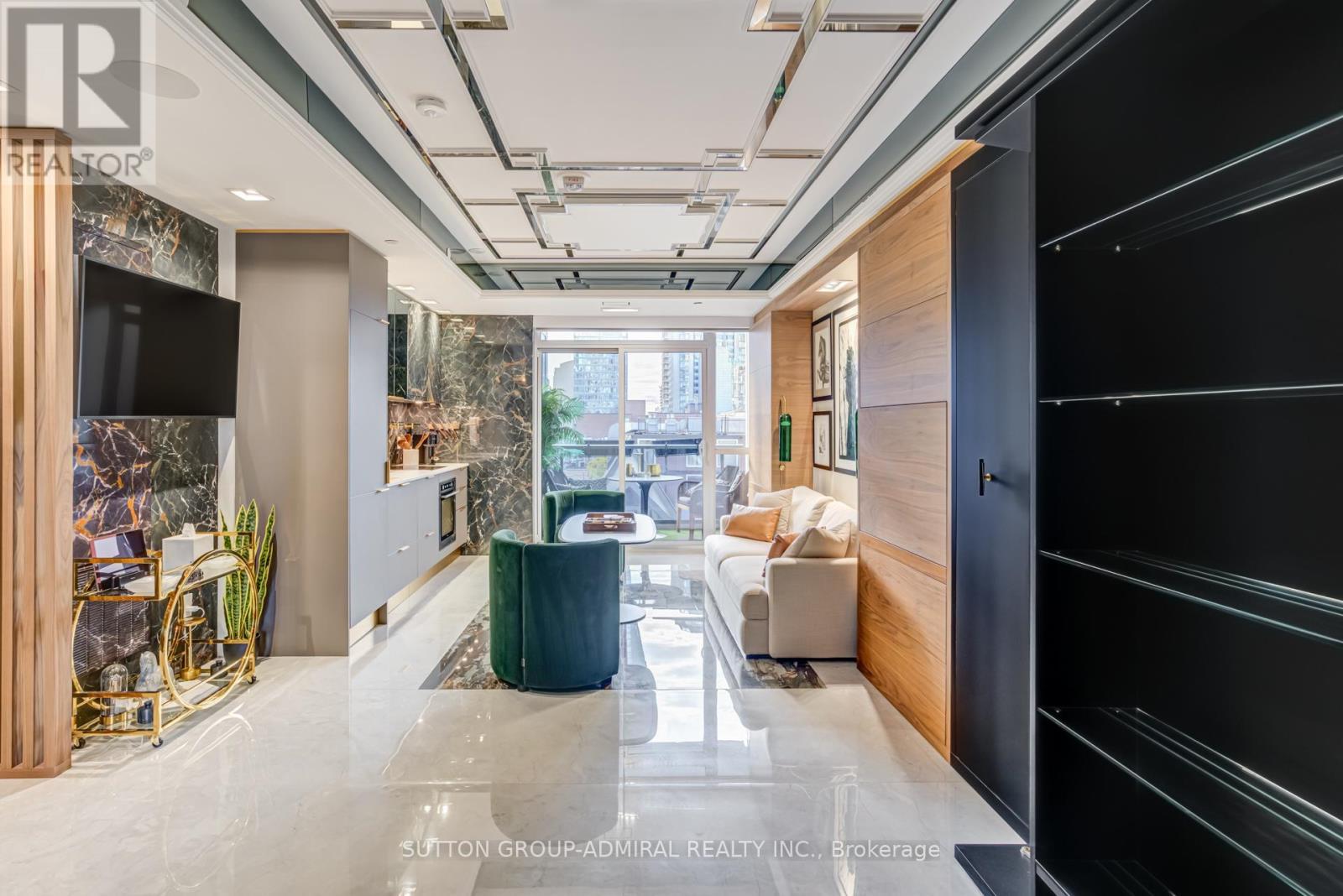 505 - 88 Cumberland Street, Toronto, ON - Indoor Photo Showing Other Room