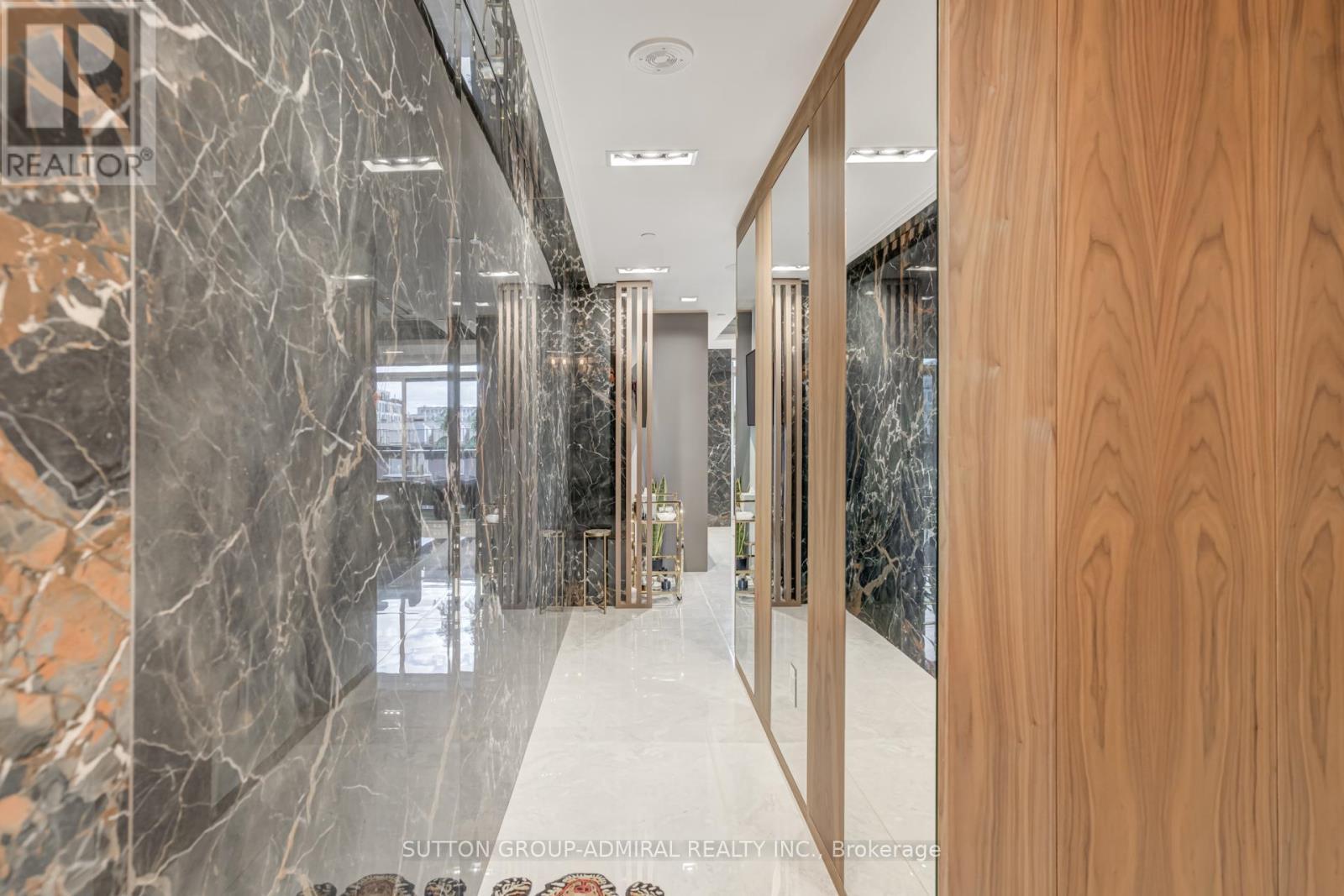 505 - 88 Cumberland Street, Toronto, ON - Indoor Photo Showing Other Room