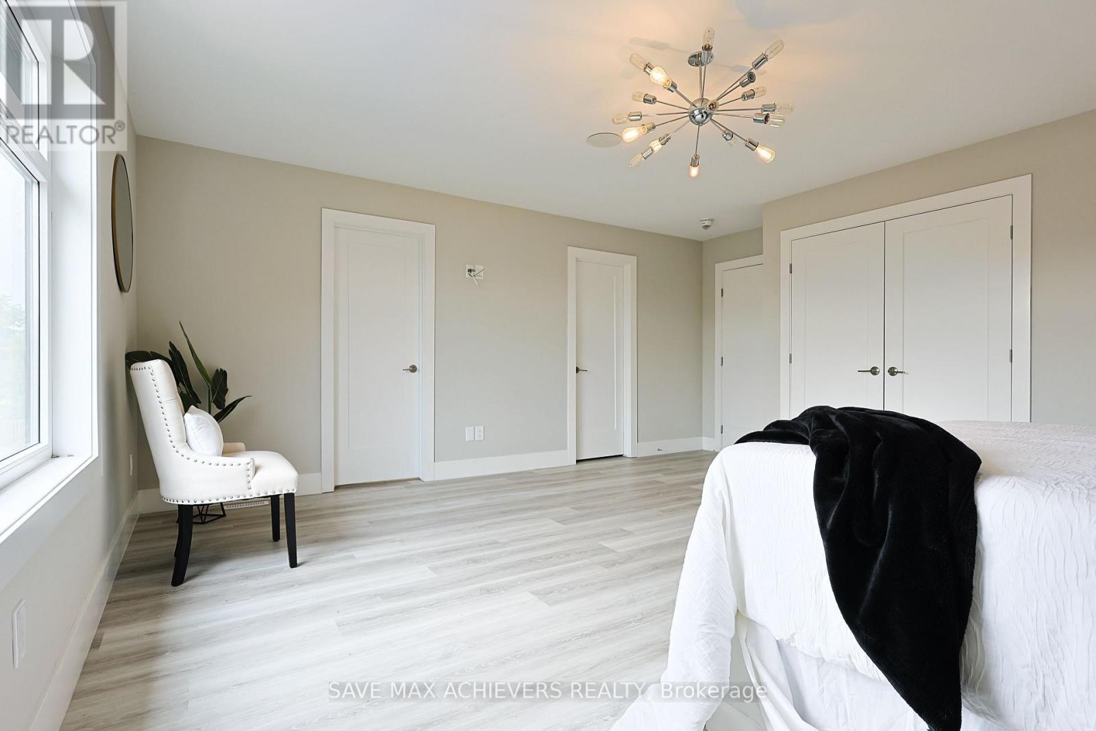 2155 Bakervilla Street, London South, ON - Indoor Photo Showing Other Room