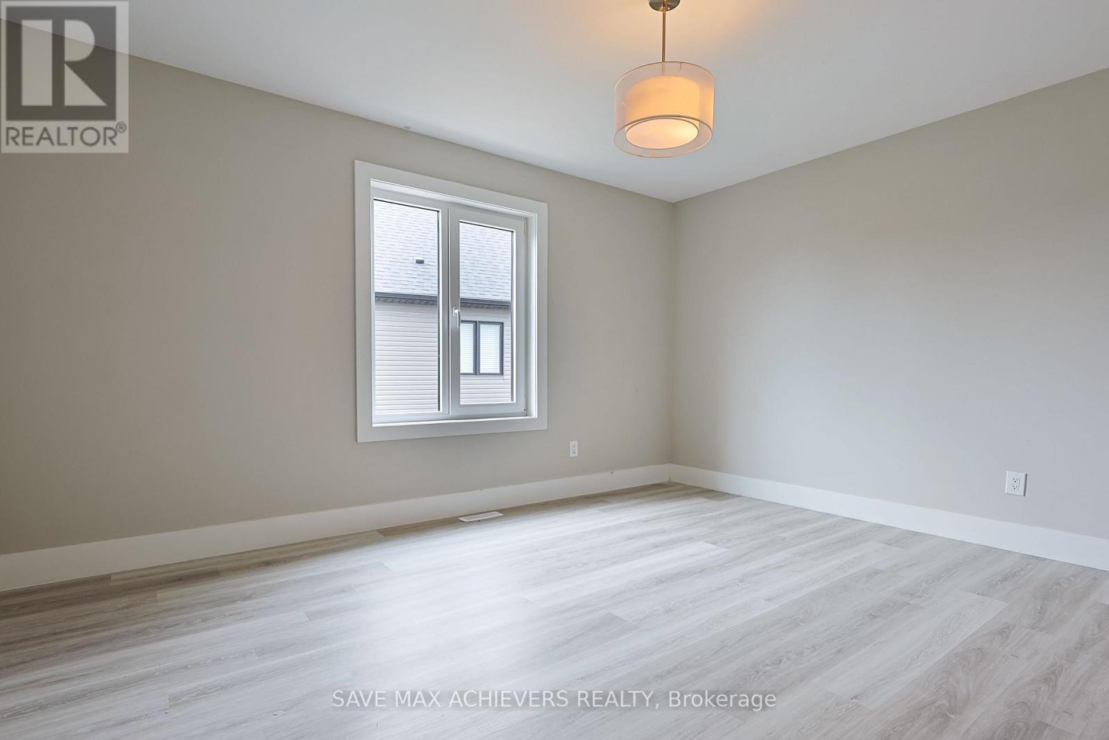 2155 Bakervilla Street, London South, ON - Indoor Photo Showing Other Room